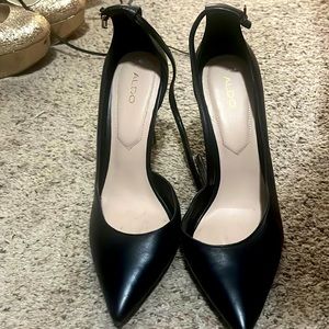 Aldo office heel
